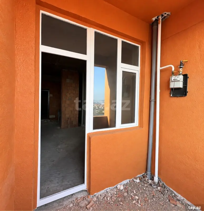 Satılır 2 otaqlı yeni tikili 55 m²
