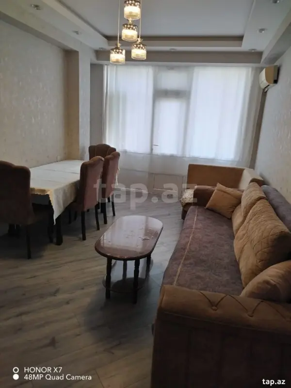 Kirayə verilir 2 otaqlı yeni tikili 50 m²