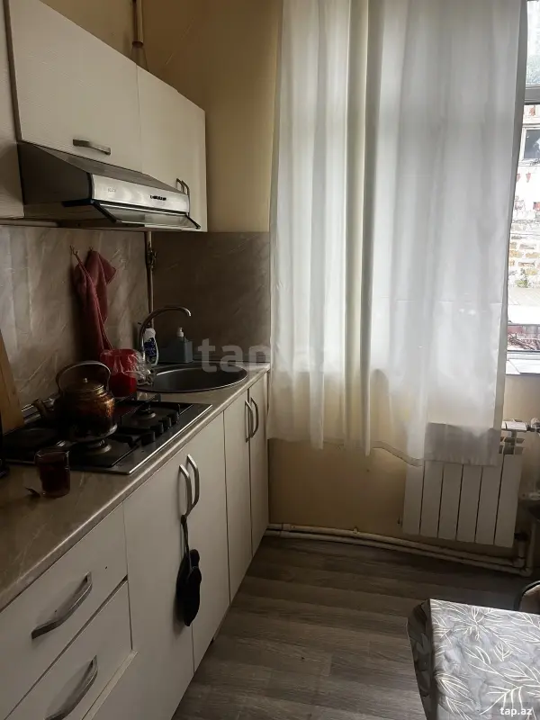 Kirayə verilir 2 otaqlı mənzil 60 m²