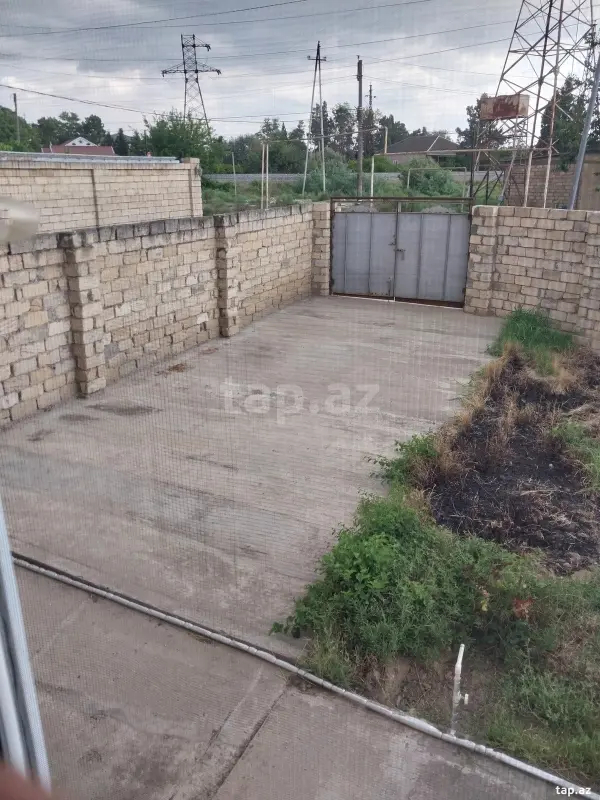 Kirayə verilir 2 otaqlı həyət evi 165 m²
