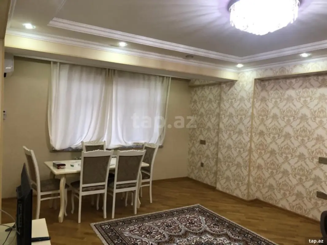Kirayə verilir 3 otaqlı yeni tikili 80 m²