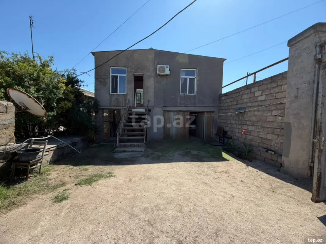 Satılır 2 otaqlı həyət evi 40 m²