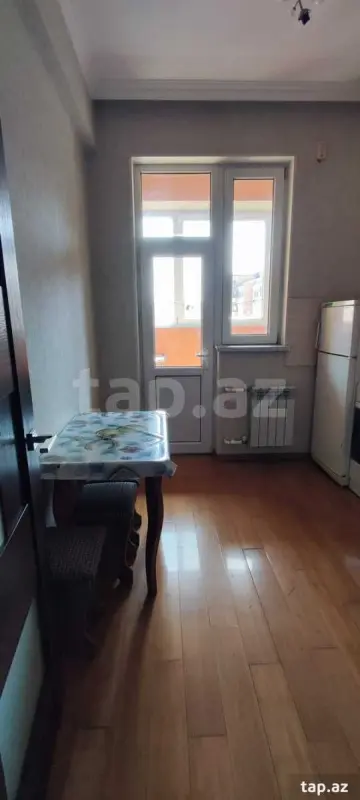 Kirayə verilir 1 otaqlı yeni tikili 41 m²