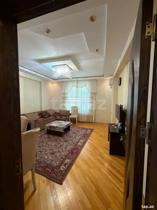 Satılır 3 otaqlı yeni tikili 70 m²