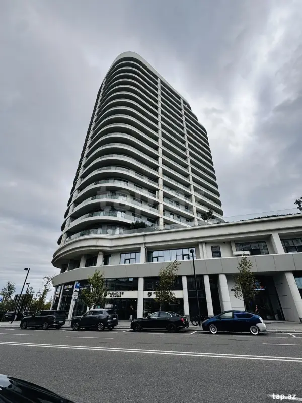Satılır 3 otaqlı yeni tikili 109 m²