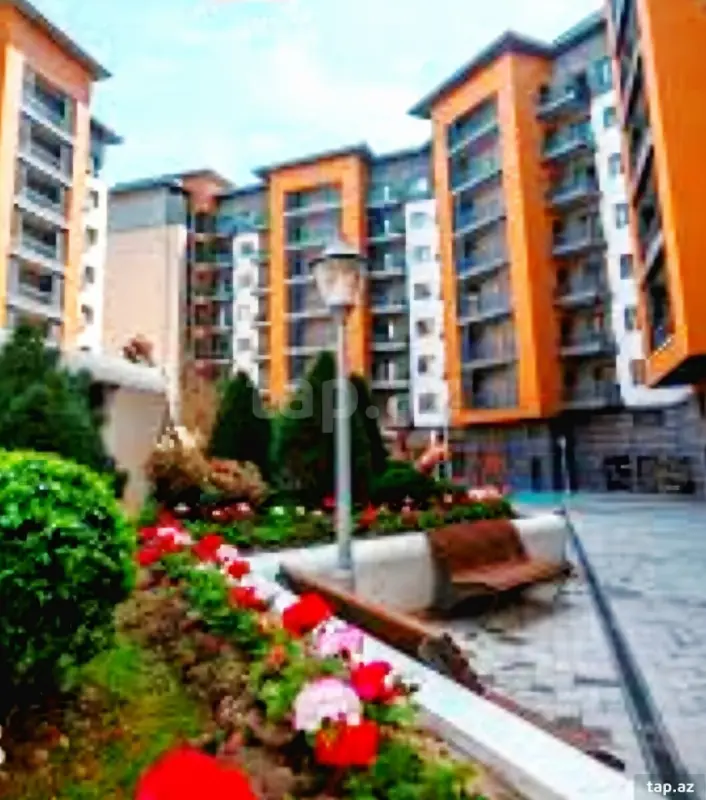 Satılır 3 otaqlı yeni tikili 92 m²