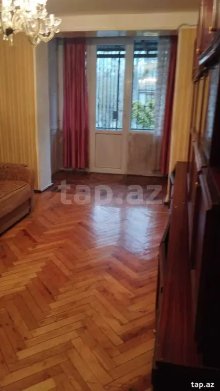 Satılır 2 otaqlı mənzil 44 m²