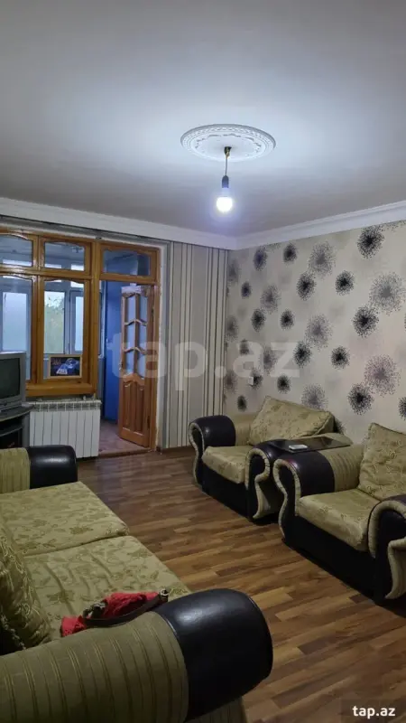 Kirayə verilir 2 otaqlı mənzil 50 m²