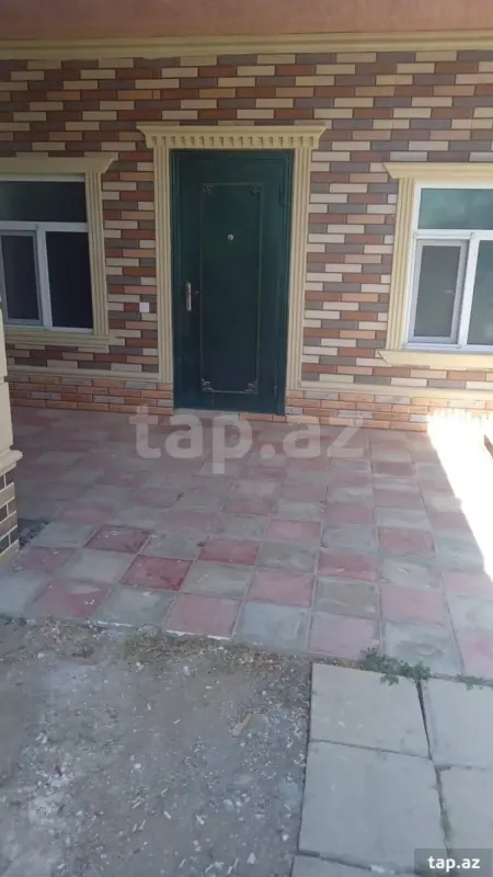 Kirayə verilir 4 otaqlı həyət evi 90 m²