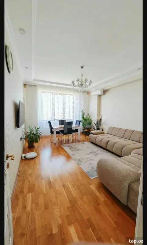 Satılır 3 otaqlı yeni tikili 85 m²