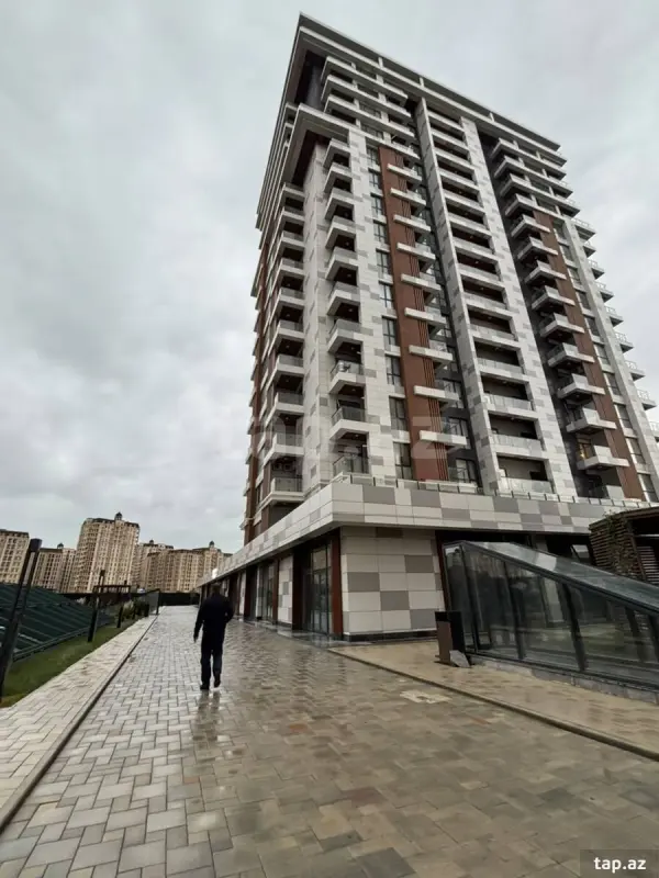 Kirayə verilir 2 otaqlı yeni tikili 65 m²