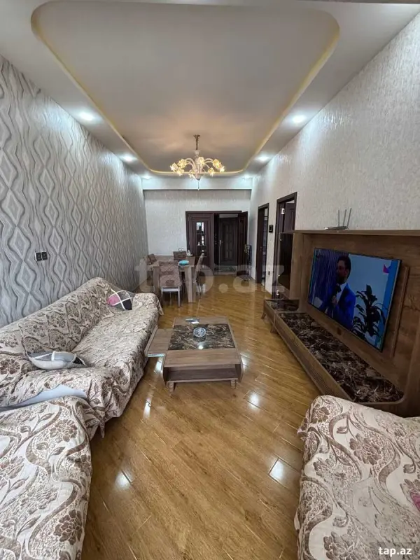 Kirayə verilir 2 otaqlı yeni tikili 64 m²