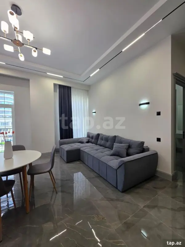 Kirayə verilir 2 otaqlı yeni tikili 70 m²