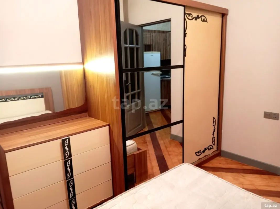 Kirayə verilir 2 otaqlı yeni tikili 50 m²