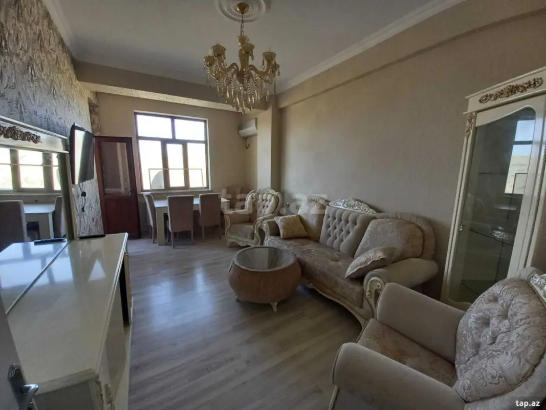 Kirayə verilir 2 otaqlı yeni tikili 50 m²