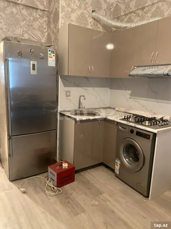 Kirayə verilir 1 otaqlı yeni tikili 29 m²