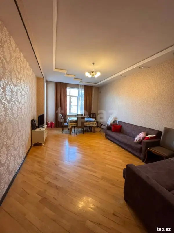 Kirayə verilir 2 otaqlı yeni tikili 68 m²