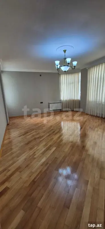 Satılır 3 otaqlı yeni tikili 124 m²