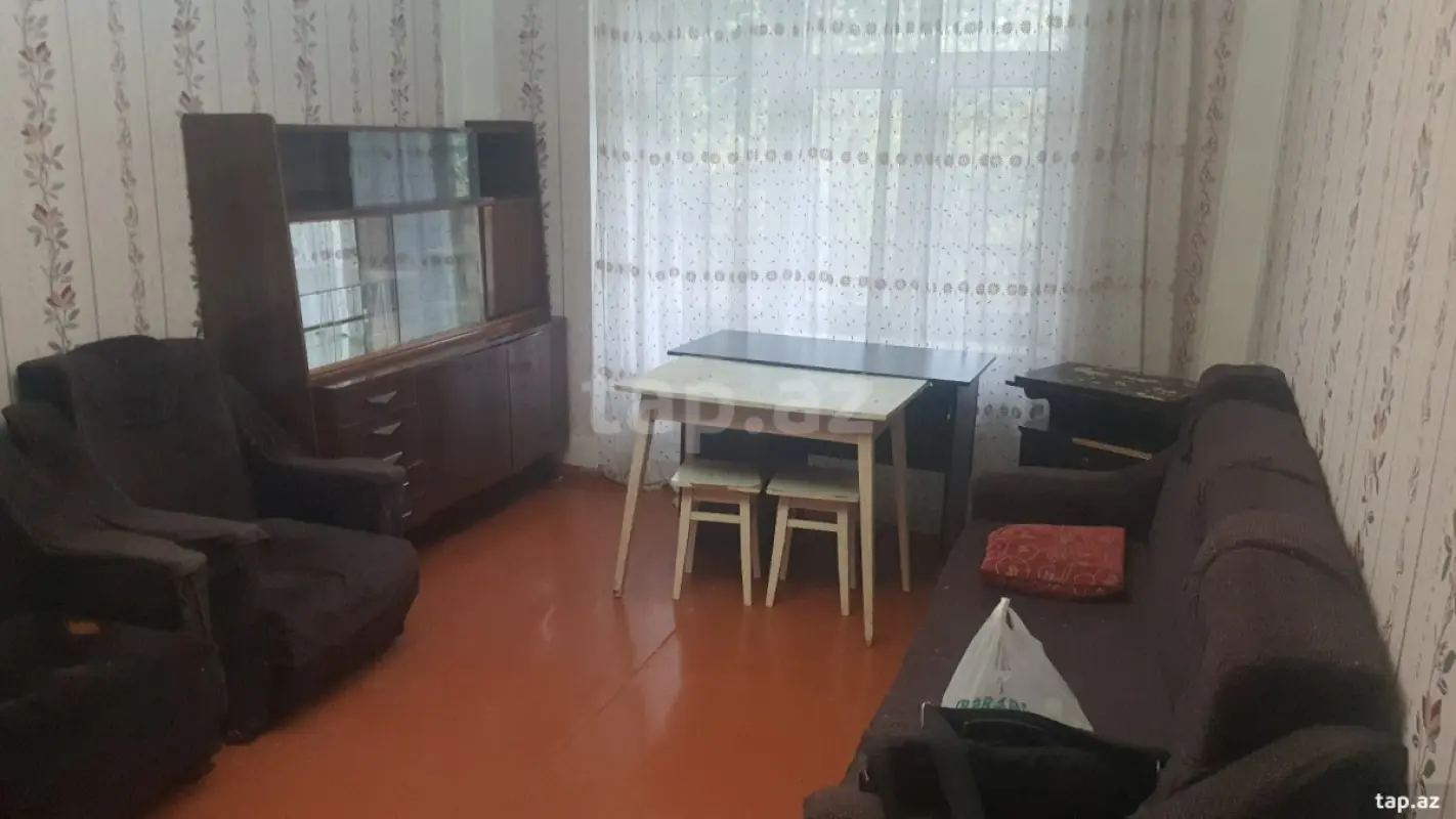 Kirayə verilir 2 otaqlı mənzil 45 m²