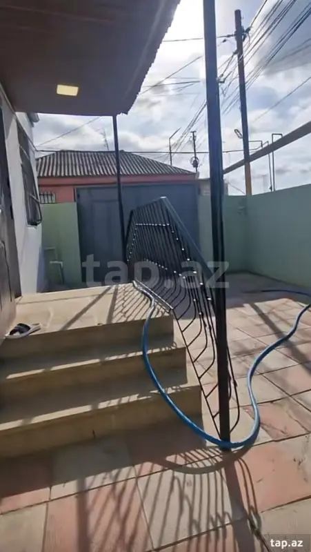 Satılır 3 otaqlı həyət evi 70 m²