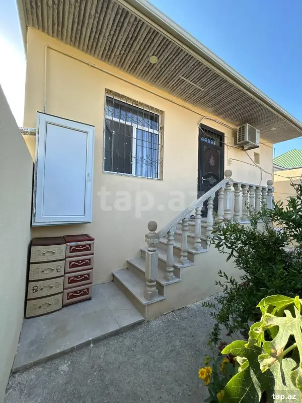 Satılır 3 otaqlı həyət evi 90 m²