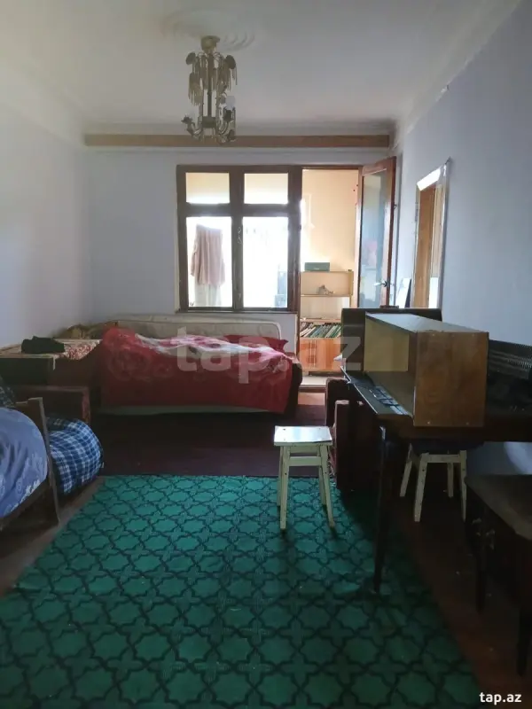 Satılır 2 otaqlı mənzil 42 m²