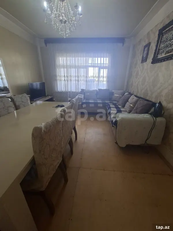 Satılır 5 otaqlı mənzil 98 m²