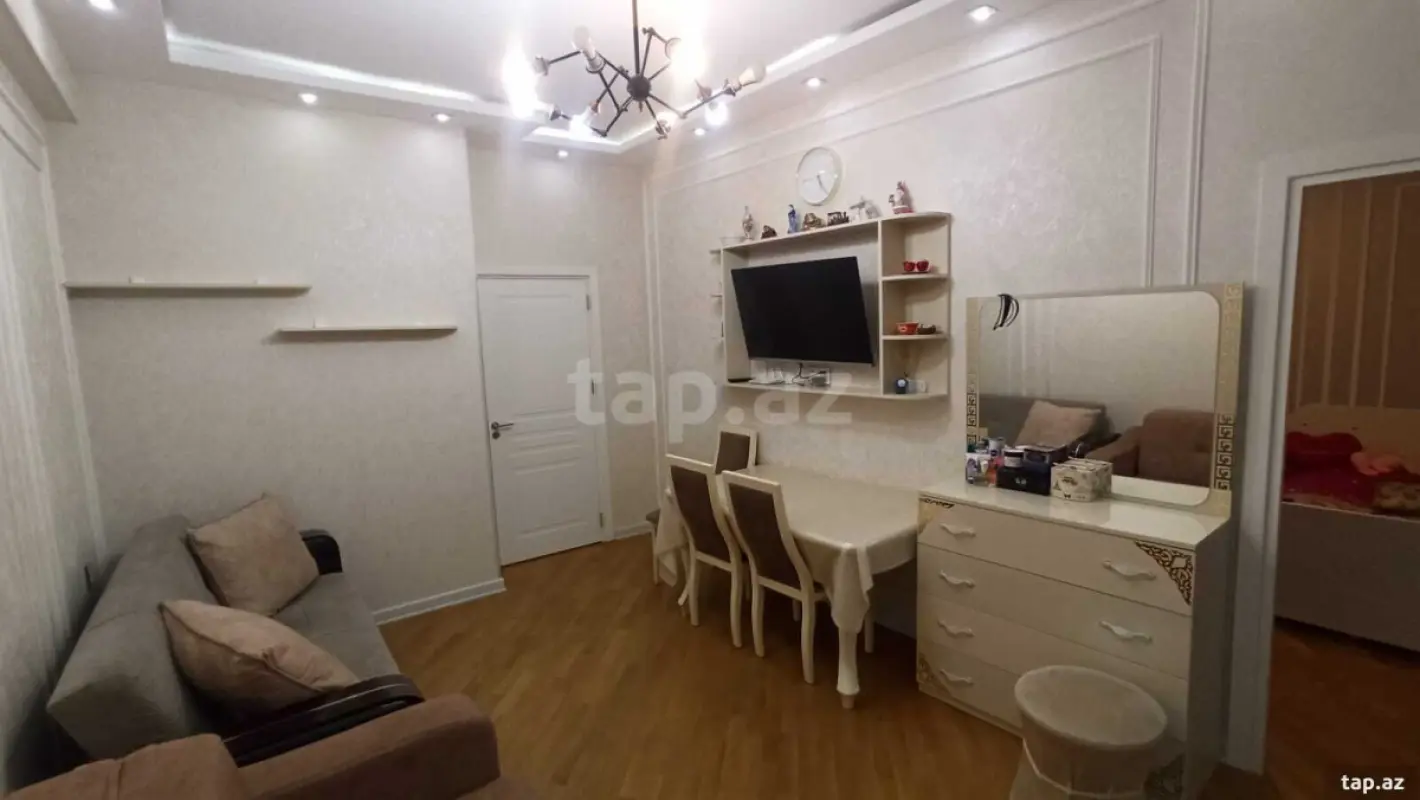 Satılır 2 otaqlı yeni tikili 65 m²