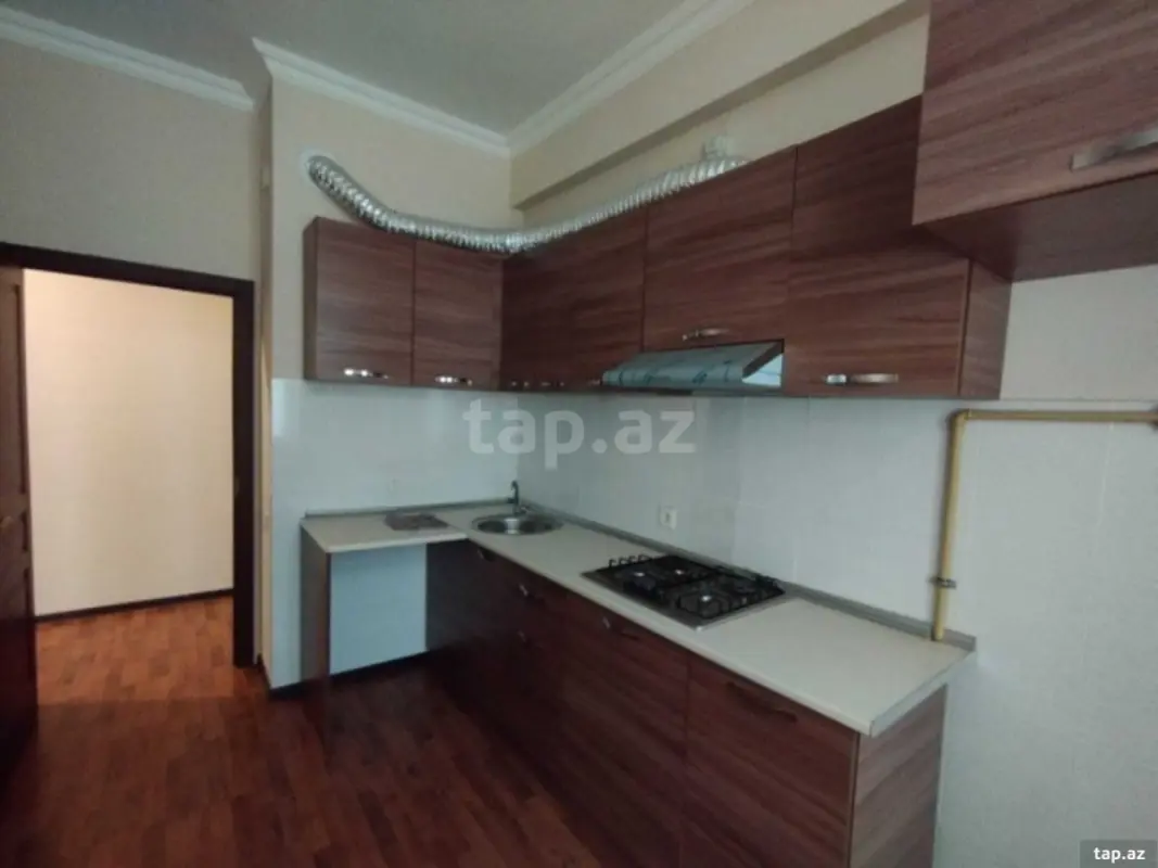 Kirayə verilir 2 otaqlı yeni tikili 70 m²