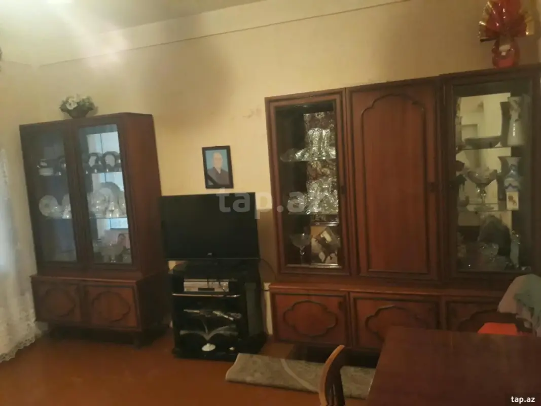 Satılır 3 otaqlı mənzil 36 m²