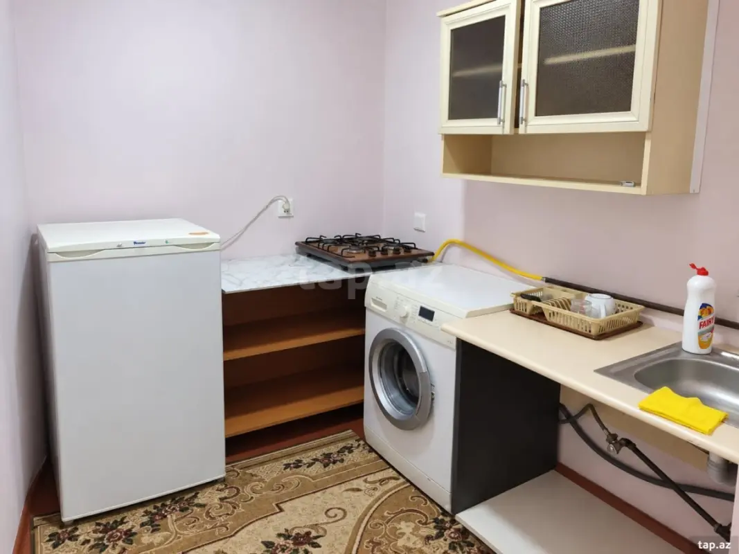 Kirayə verilir 1 otaqlı həyət evi 20 m²