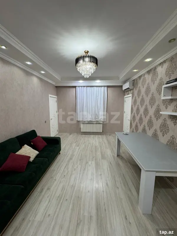 Satılır 4 otaqlı yeni tikili 83 m²