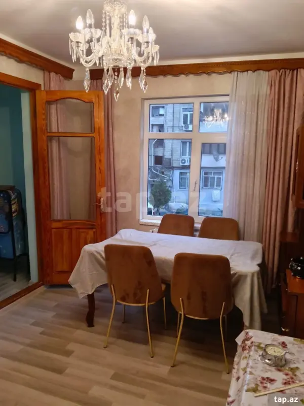 Kirayə verilir 2 otaqlı mənzil 45 m²
