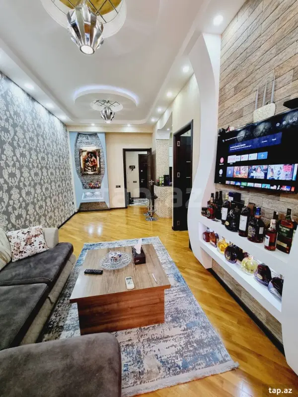 Kirayə verilir 2 otaqlı yeni tikili 60 m²
