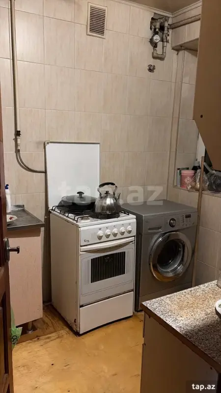 Kirayə verilir 2 otaqlı mənzil 70 m²