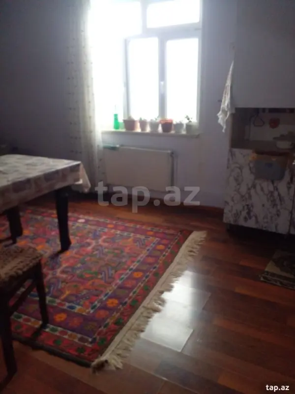 Satılır 3 otaqlı mənzil 90 m²
