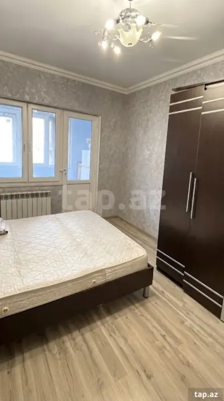 Kirayə verilir 2 otaqlı yeni tikili 65 m²
