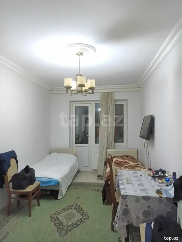 Satılır 2 otaqlı mənzil 52 m²