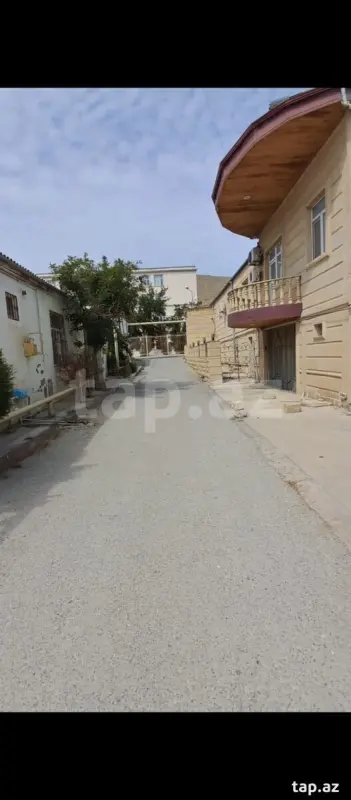 Satılır 4 otaqlı həyət evi 100 m²