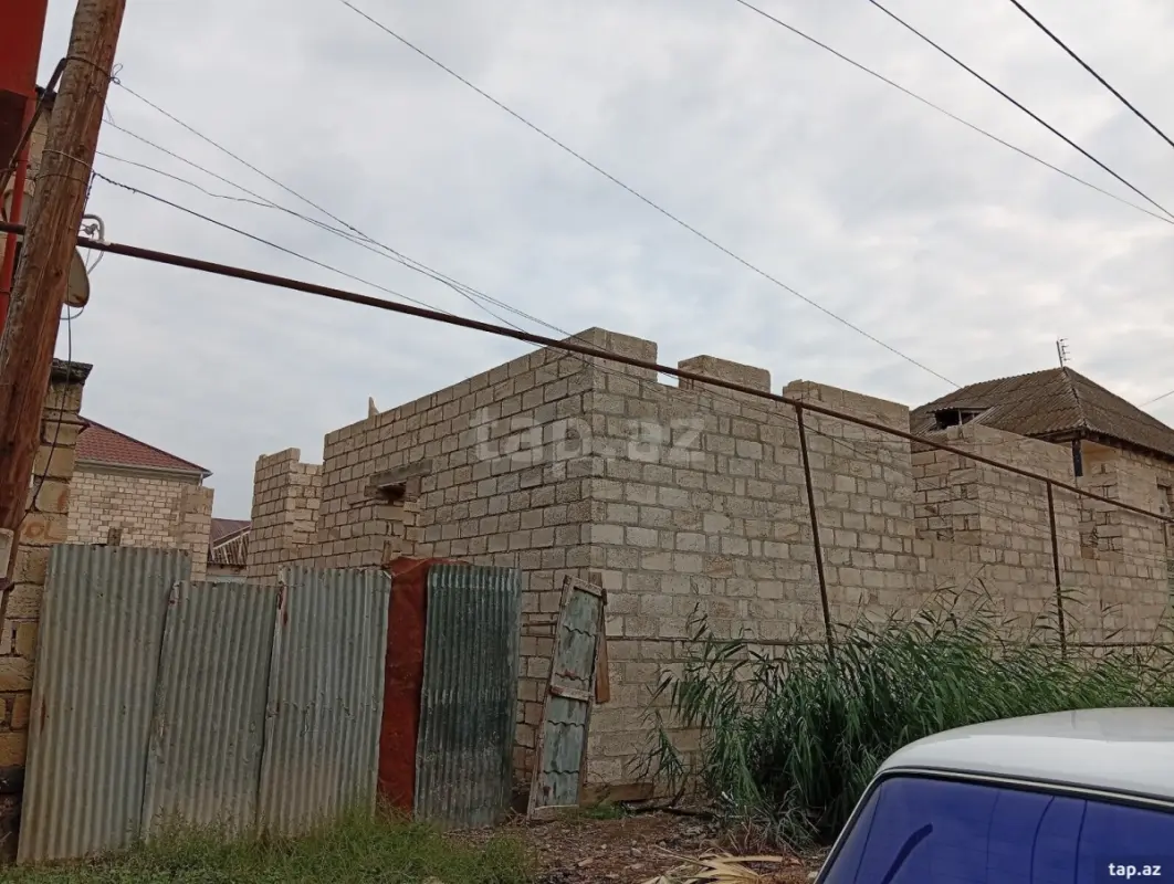 Satılır 4 otaqlı həyət evi 4.5 m²