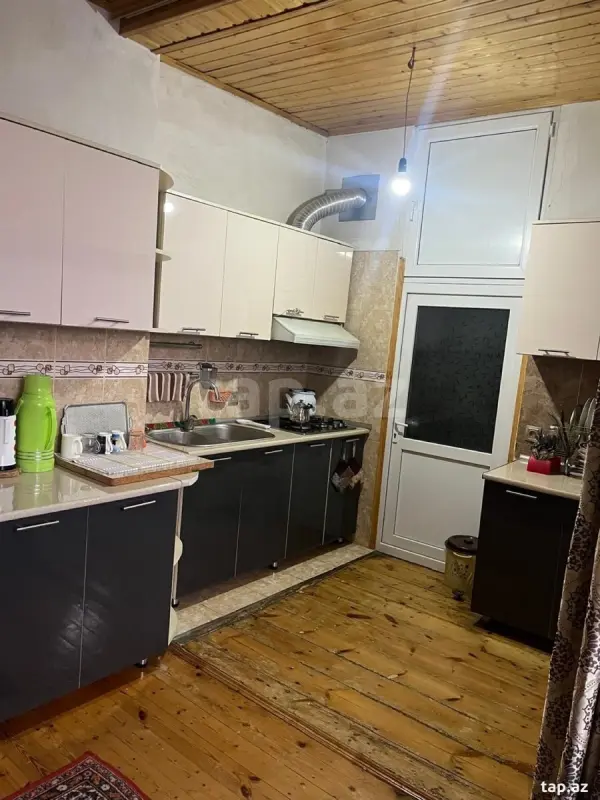 Satılır 3 otaqlı həyət evi 68 m²