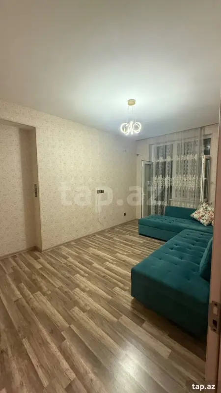 Kirayə verilir 3 otaqlı yeni tikili 97 m²