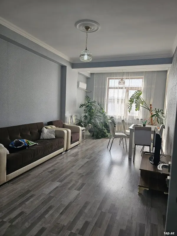 Kirayə verilir 2 otaqlı yeni tikili 77 m²