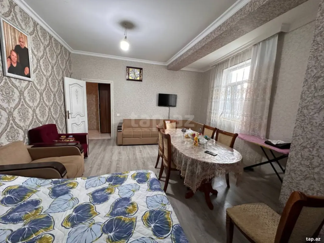 Satılır 2 otaqlı yeni tikili 75 m²