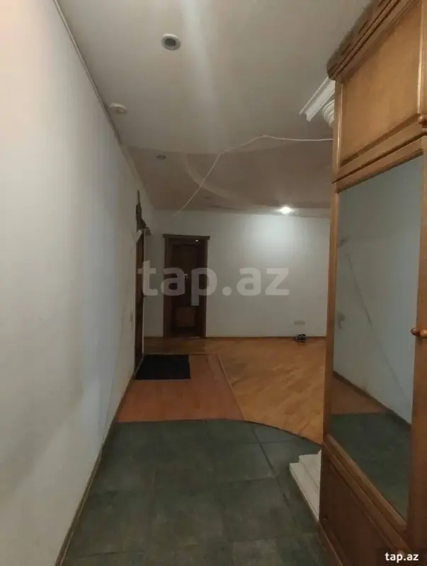 Satılır 3 otaqlı yeni tikili 206 m²