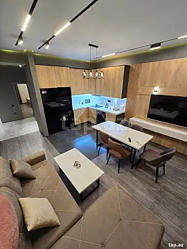 Kirayə verilir 3 otaqlı yeni tikili 90 m² — Bakı 3 otaq 90.00 m²