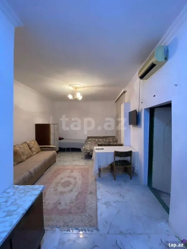 Kirayə verilir 1 otaqlı həyət evi 40 m²