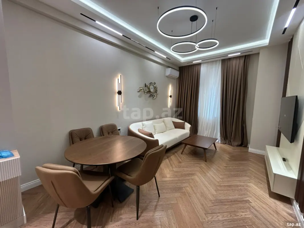 Kirayə verilir 2 otaqlı yeni tikili 71 m²