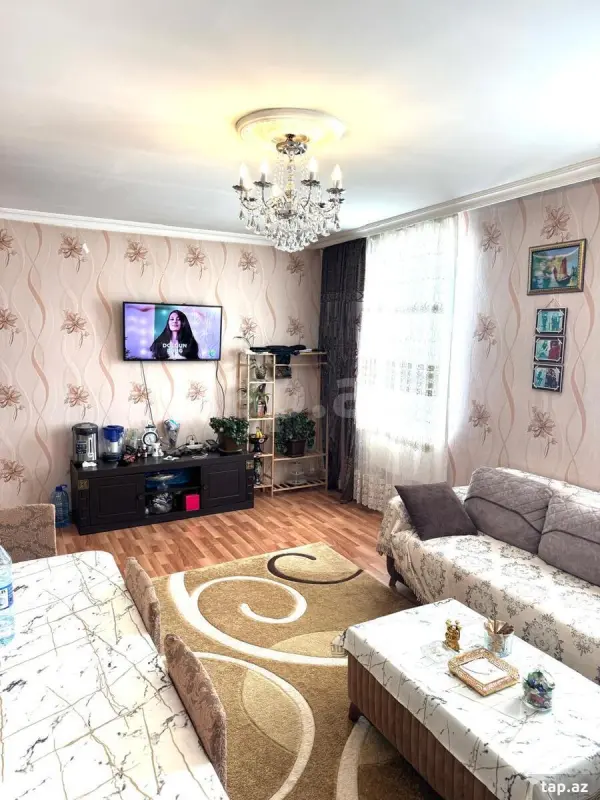 Satılır 5 otaqlı yeni tikili 100 m²