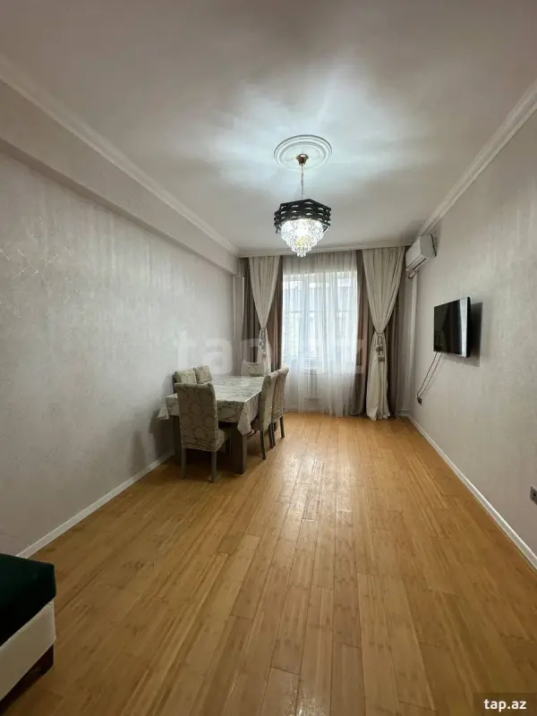 Satılır 2 otaqlı yeni tikili 60 m²